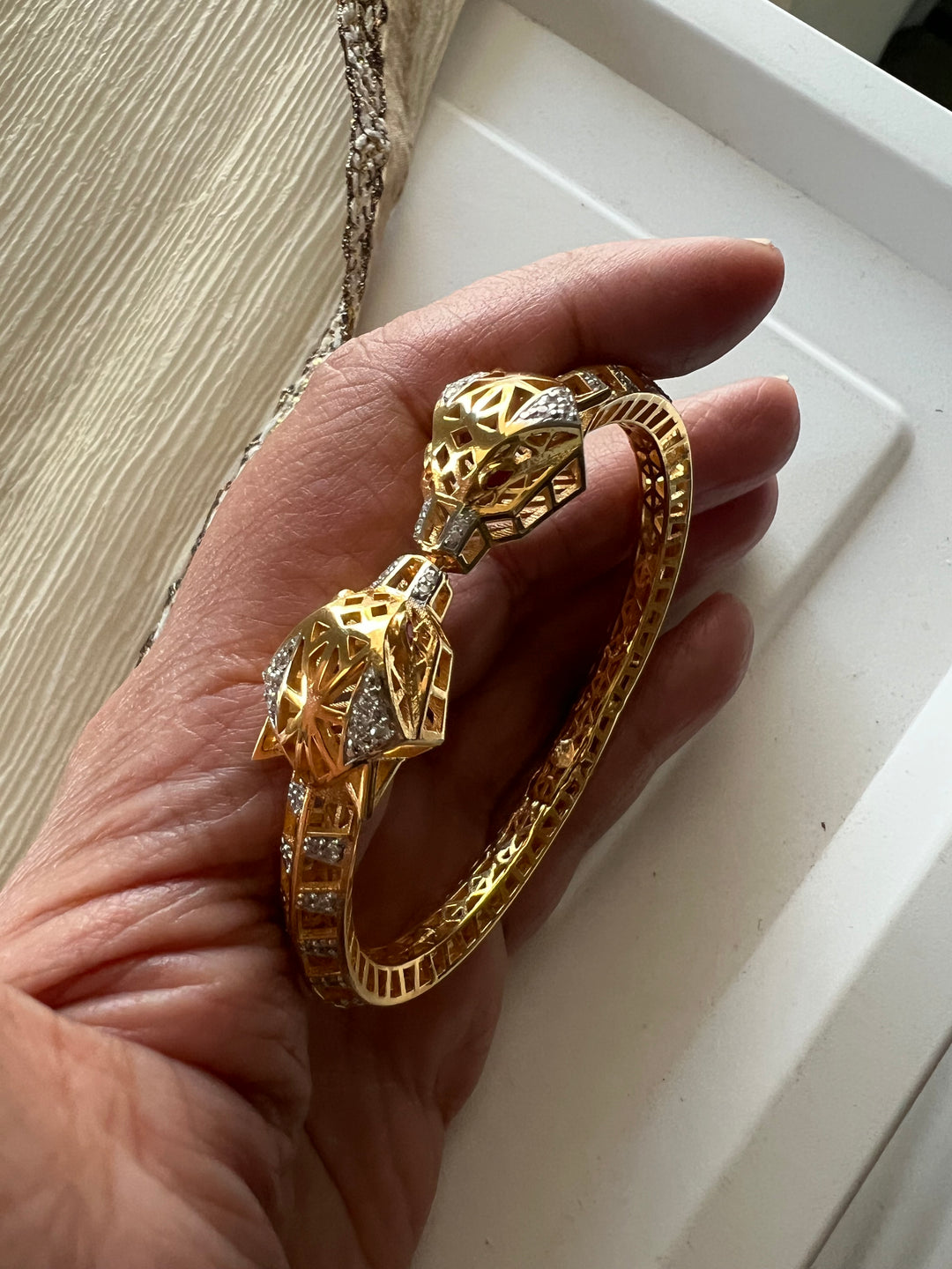 Designer 925 Silver Bracelet with Korean Stones – Elegant & Timeless