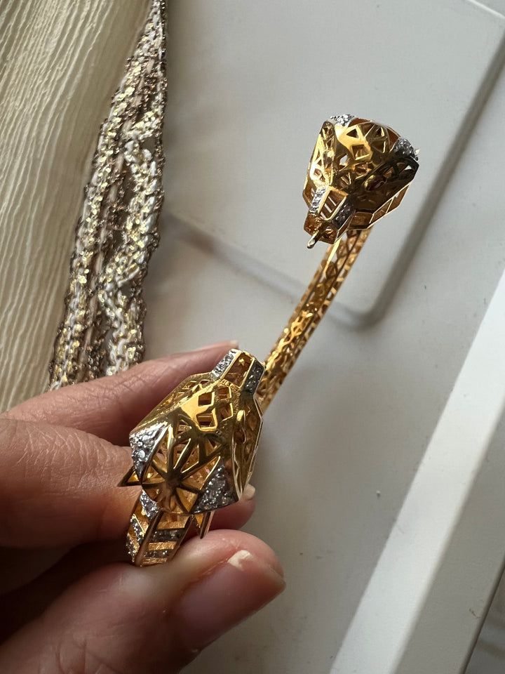 Designer 925 Silver Bracelet with Korean Stones – Elegant & Timeless