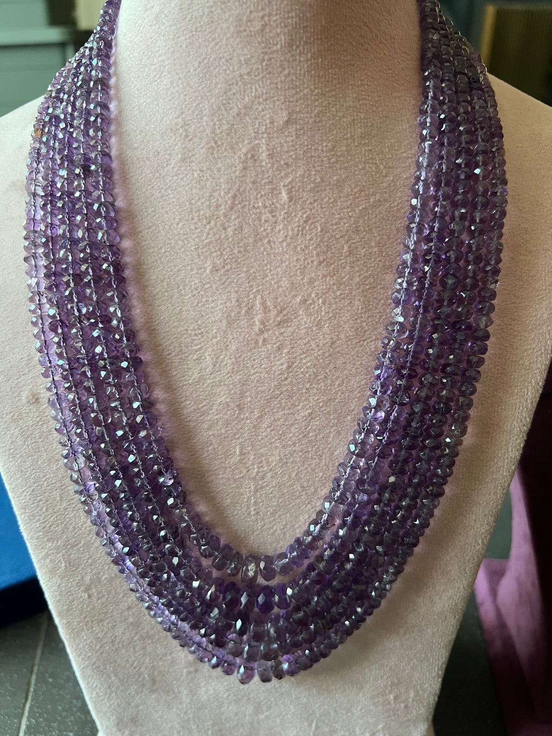 Artisan-Crafted Amethyst Necklace: Elegance from Brazilian Mines