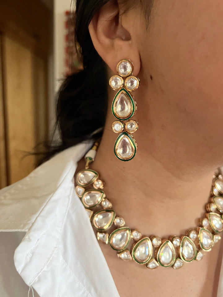 Timeless Kundan Necklace with Statement Earrings