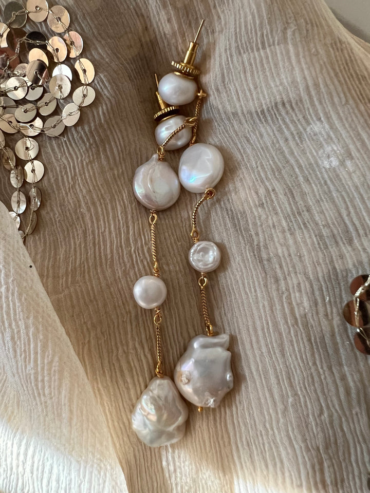 Elegant Natural Pearl Dangler Earrings – Timeless Beauty