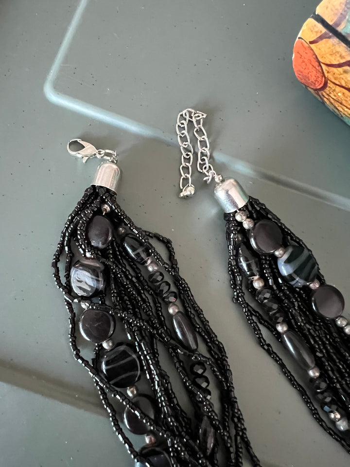 Exquisite Black Necklace