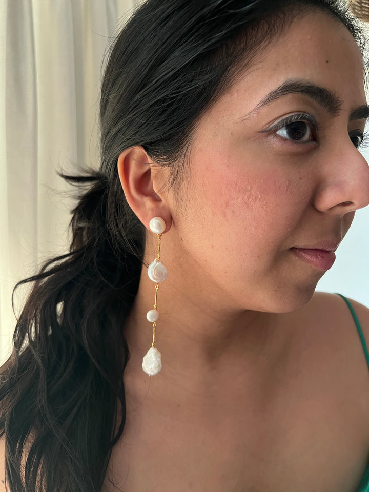 Elegant Natural Pearl Dangler Earrings – Timeless Beauty