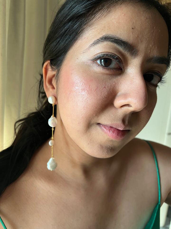 Elegant Natural Pearl Dangler Earrings – Timeless Beauty