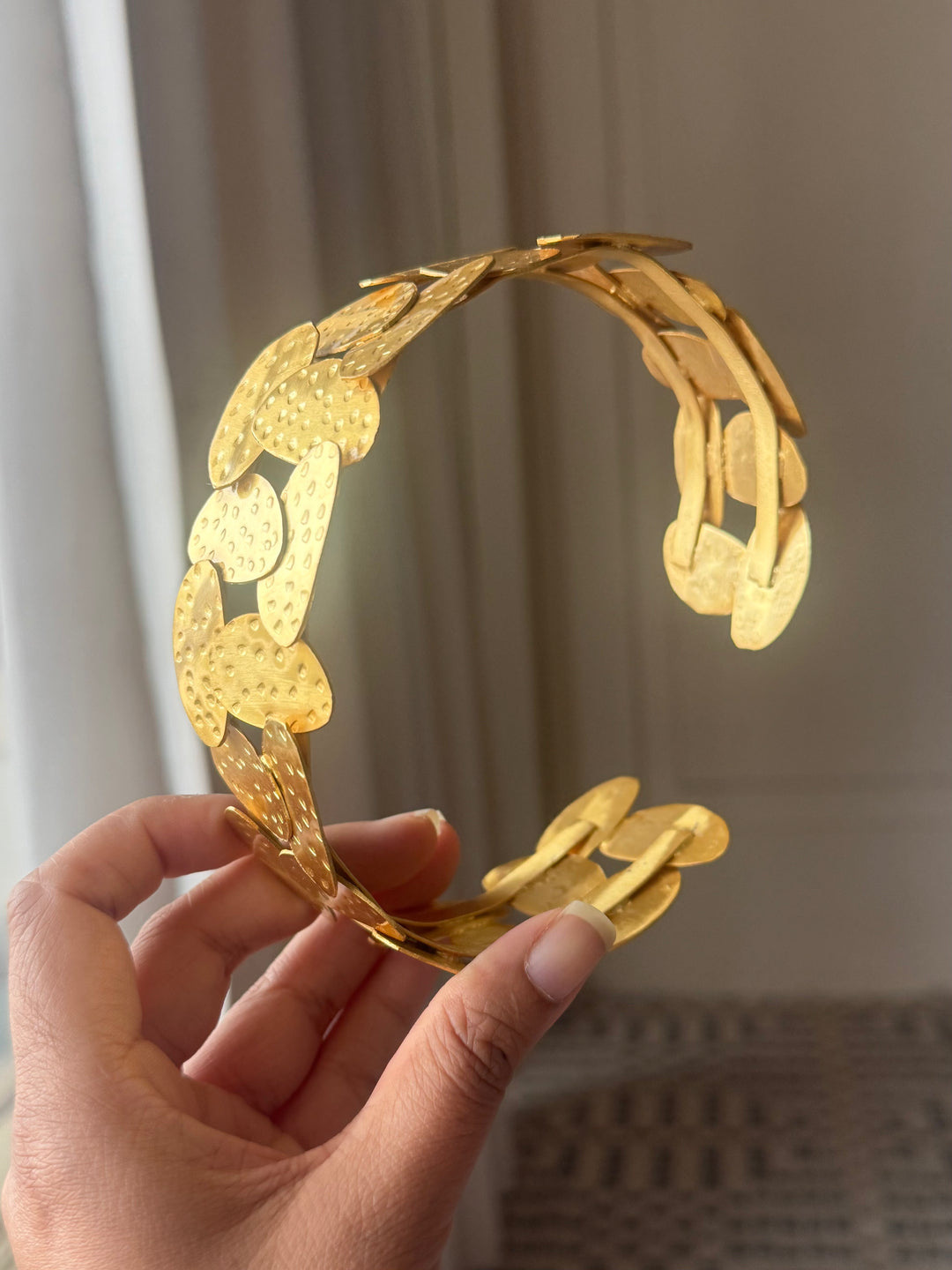 Asymmetric Hammered Gold-Tone Choker Necklace