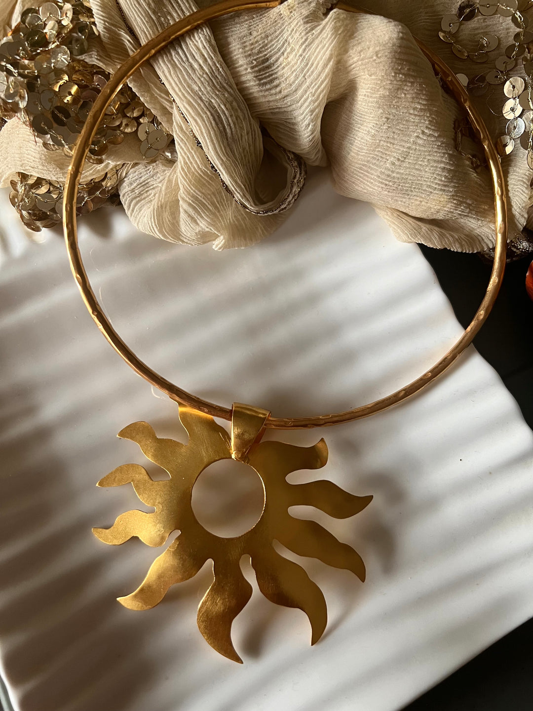 SHIVKA Sun Pendant Hasli Necklace