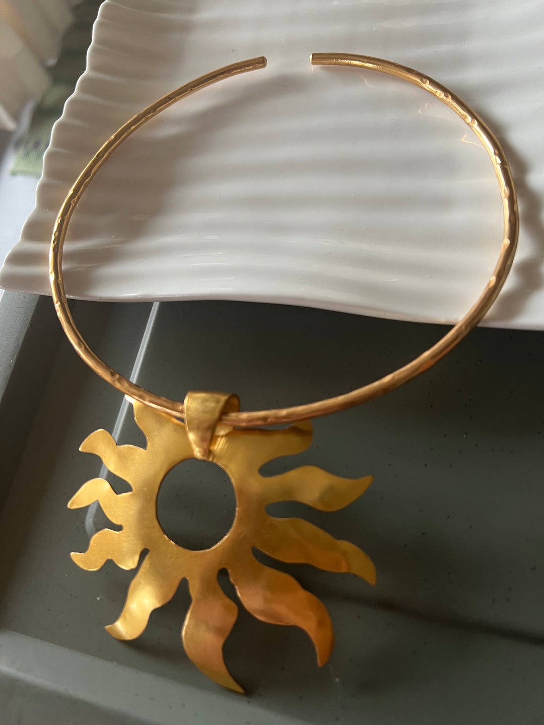 SHIVKA Sun Pendant Hasli Necklace