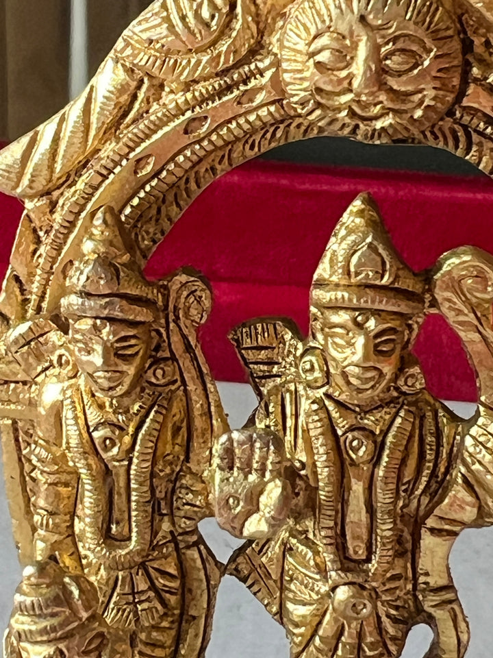Brass Ram Darbar Sculpture - Divine Harmony and Unity