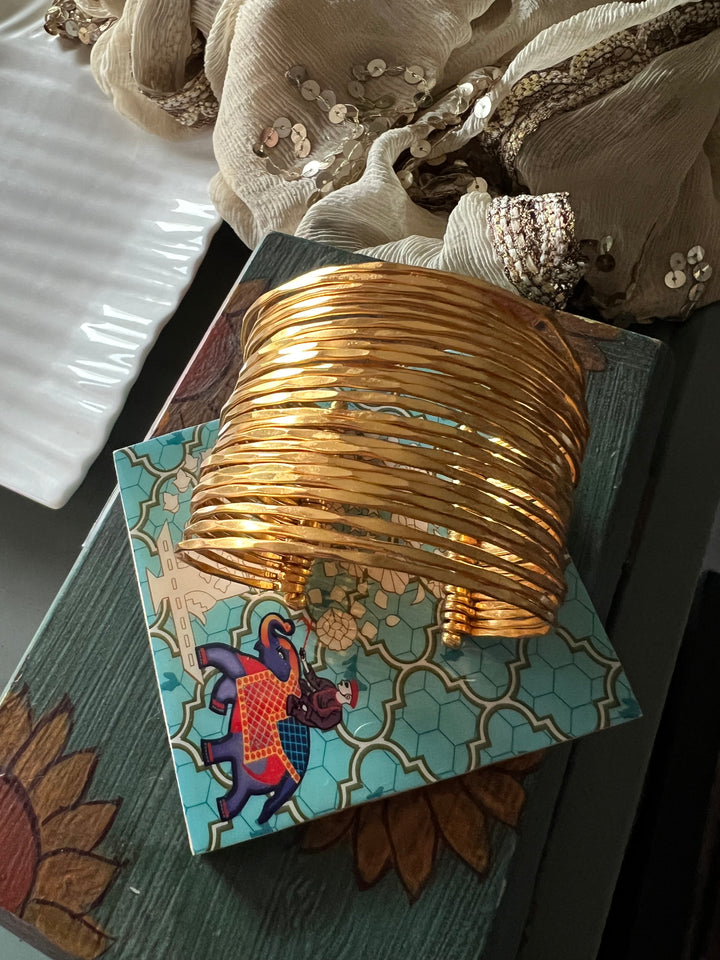 Exquisite Brass Open Cuff - Unparalleled Quality and Style