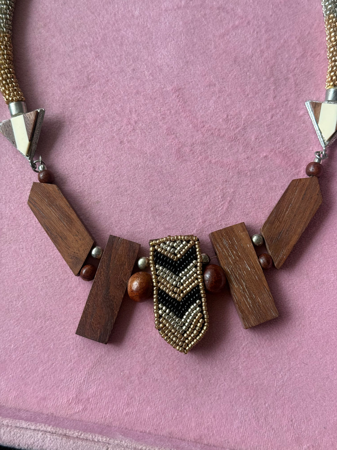 Wooden Bead Geometric Pendant Necklace
