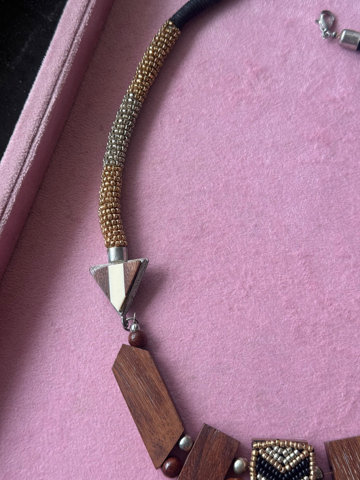 Wooden Bead Geometric Pendant Necklace