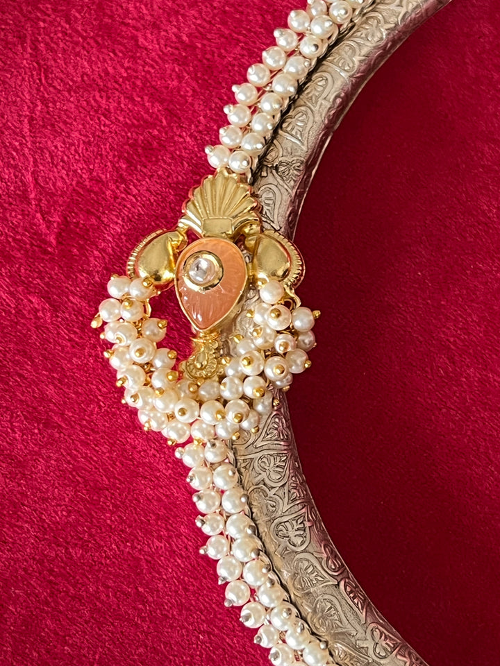 Chic Designer Fusion Hasli Necklace