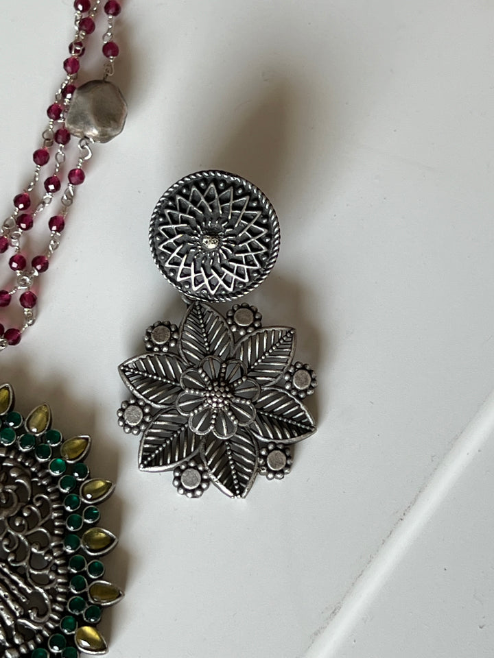 Exquisite Pendant Necklace Set - A Masterpiece of Elegance