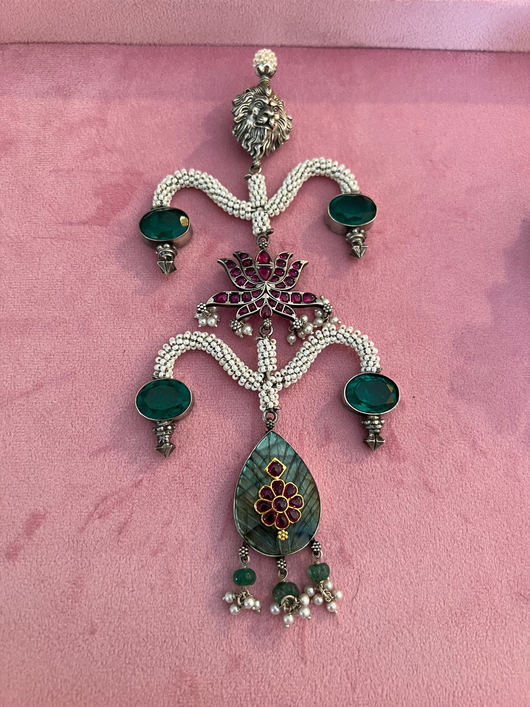 Exquisite Handcrafted Fusion Pendant: Unique Artistry