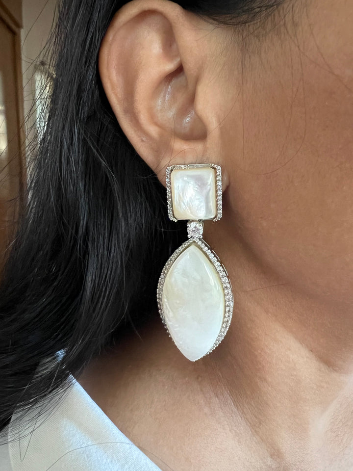 Mother of Pearl Earrings - Premium Quality, Exquisite Craftsmanship