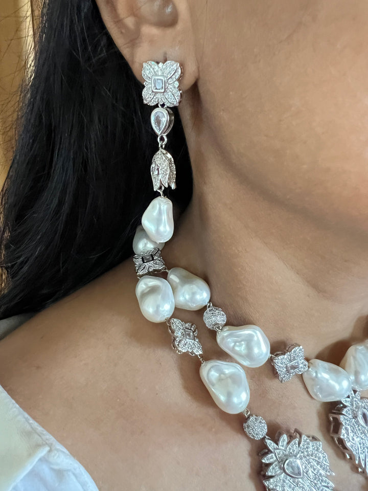 Elegant Necklace Set - Unmatched Quality and Style