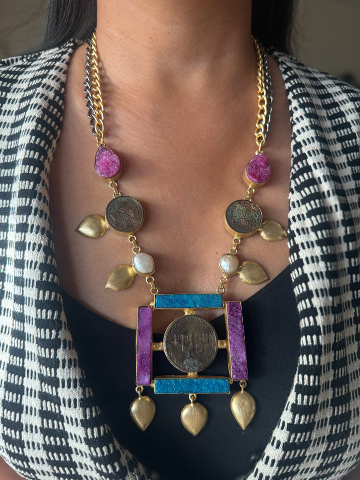 Vintage Stones Necklace
