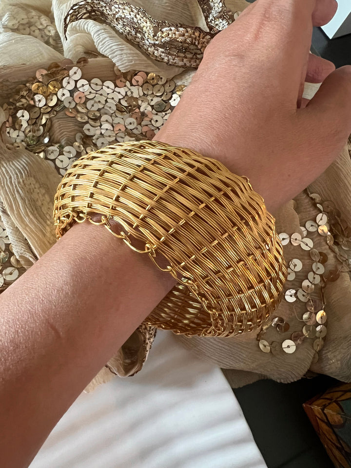 Asymmetric Brass Kada - Unparalleled Quality and Style