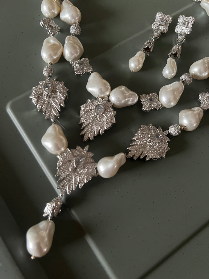 Elegant Necklace Set - Unmatched Quality and Style