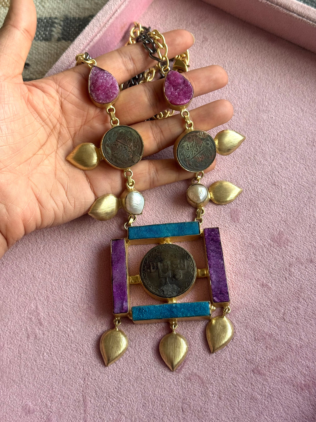 Vintage Stones Necklace