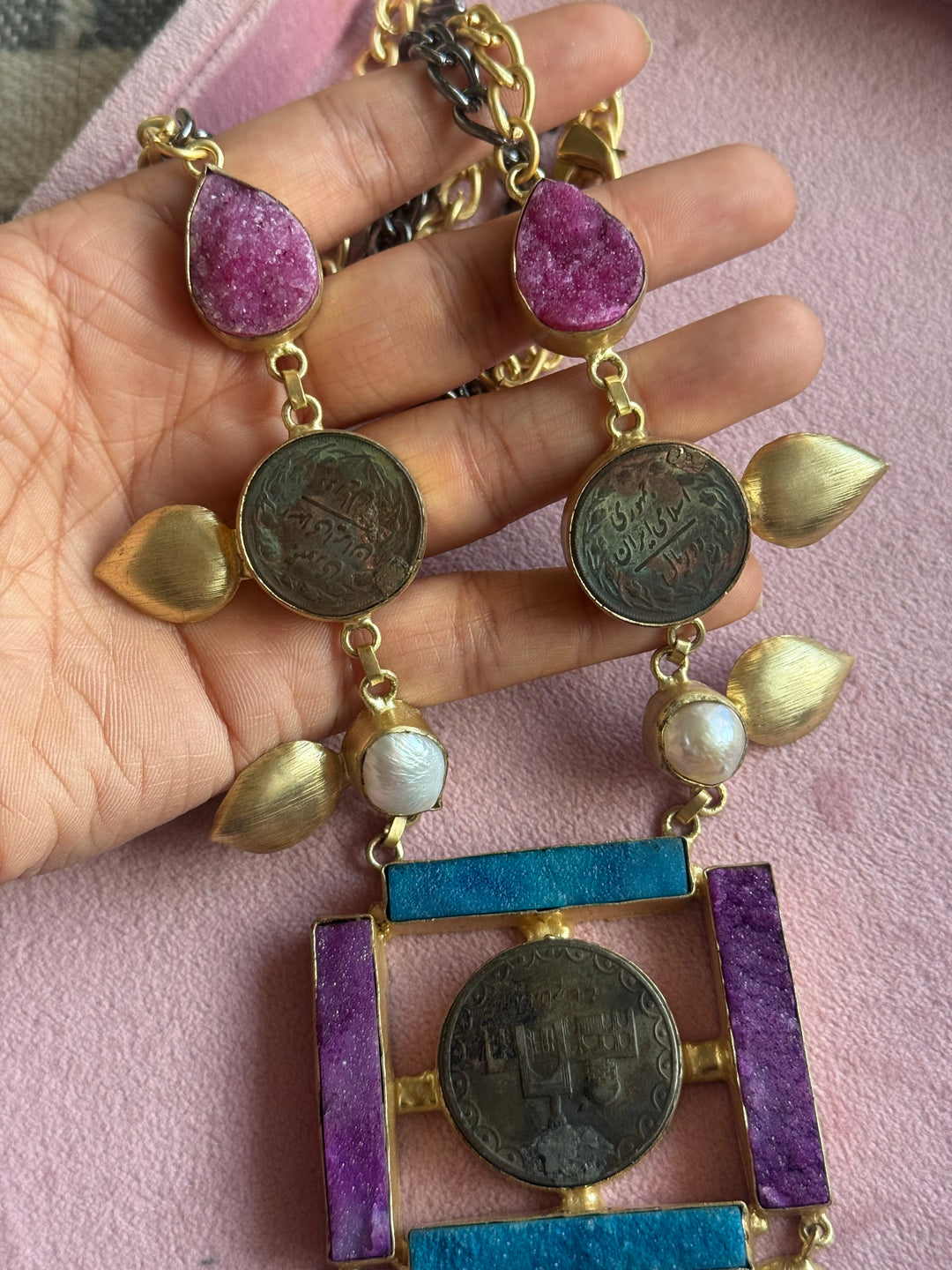 Vintage Stones Necklace