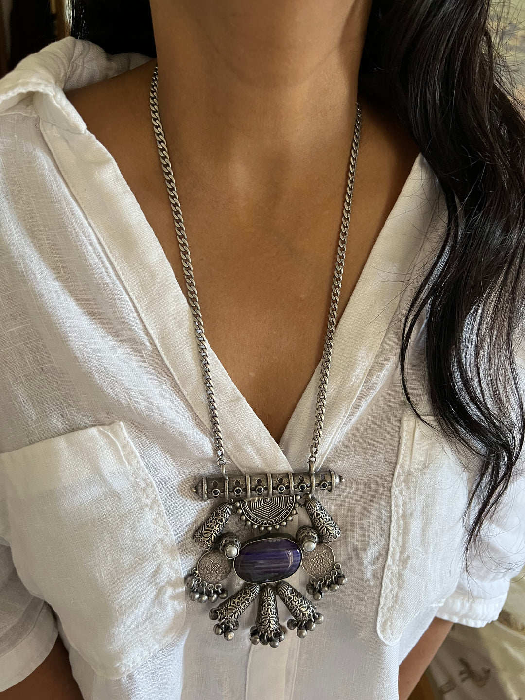 Handmade Antique Brass Stone Necklace - Casual Elegance with a Vintage Twist