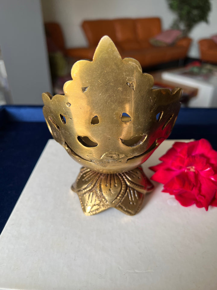 Divine Brass Diya for Sacred Illumination