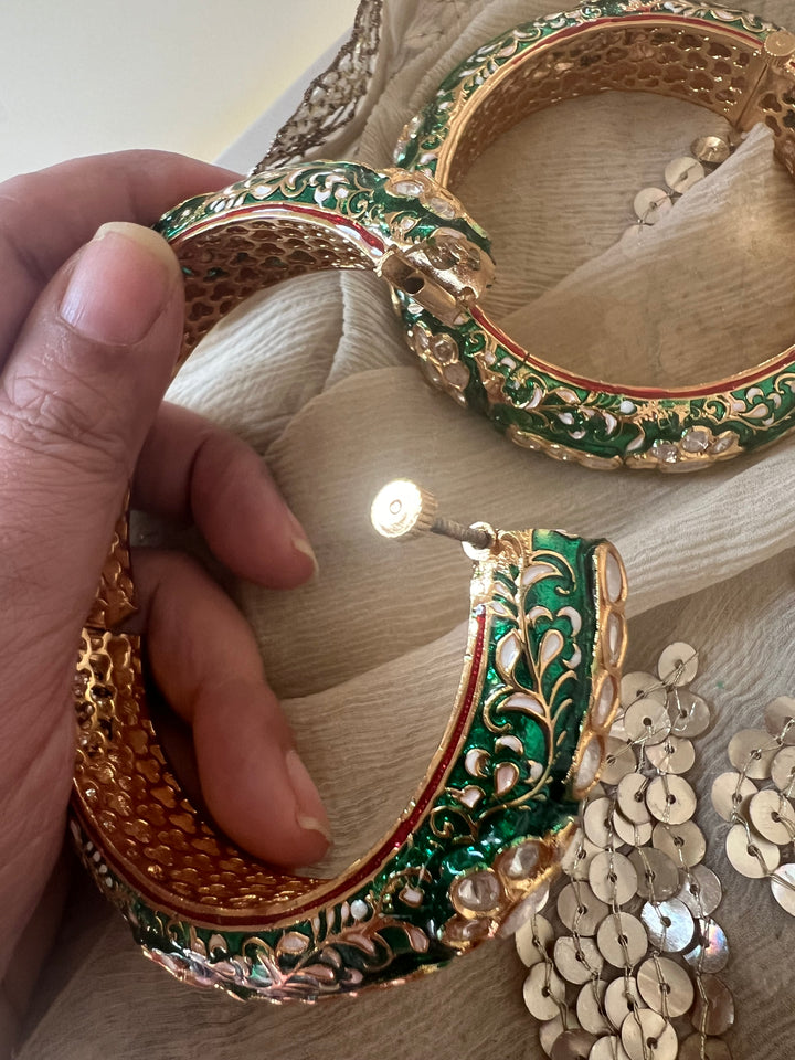 Exquisite Enamelled Kundan Kadas by SHIVKA – Premium Brass & Copper, Perfect for Weddings and Festivals