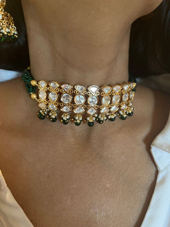 Elegant Kundan Choker with Jhumkas