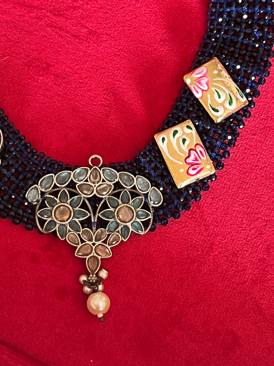 Elegant Necklace Set - Unmatched Quality and Style