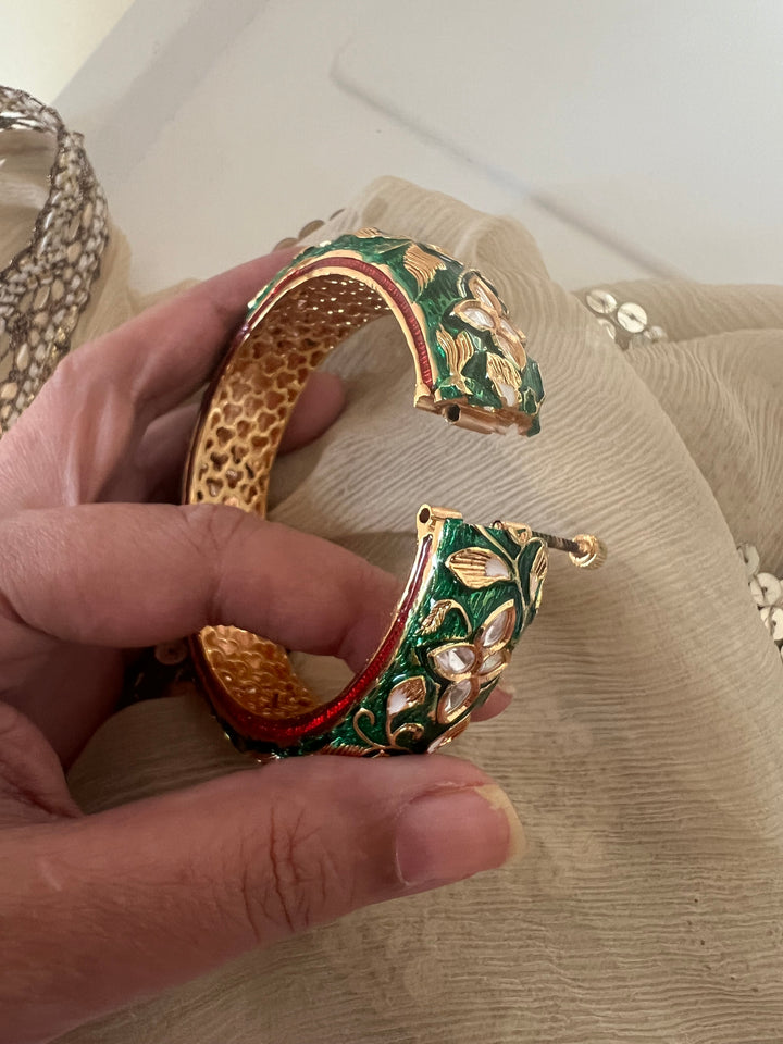 Exquisite Enamelled Kundan Kadas by SHIVKA – Premium Brass & Copper, Perfect for Weddings and Festivals