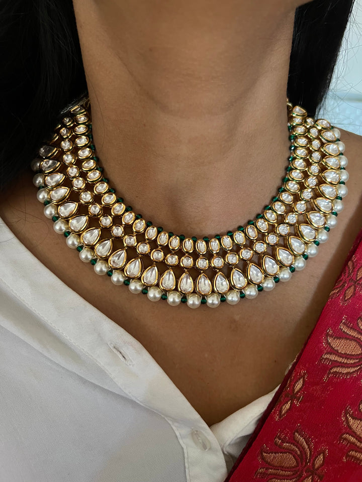 Bikaneri Kundan Necklace with Earrings and Maangtikka
