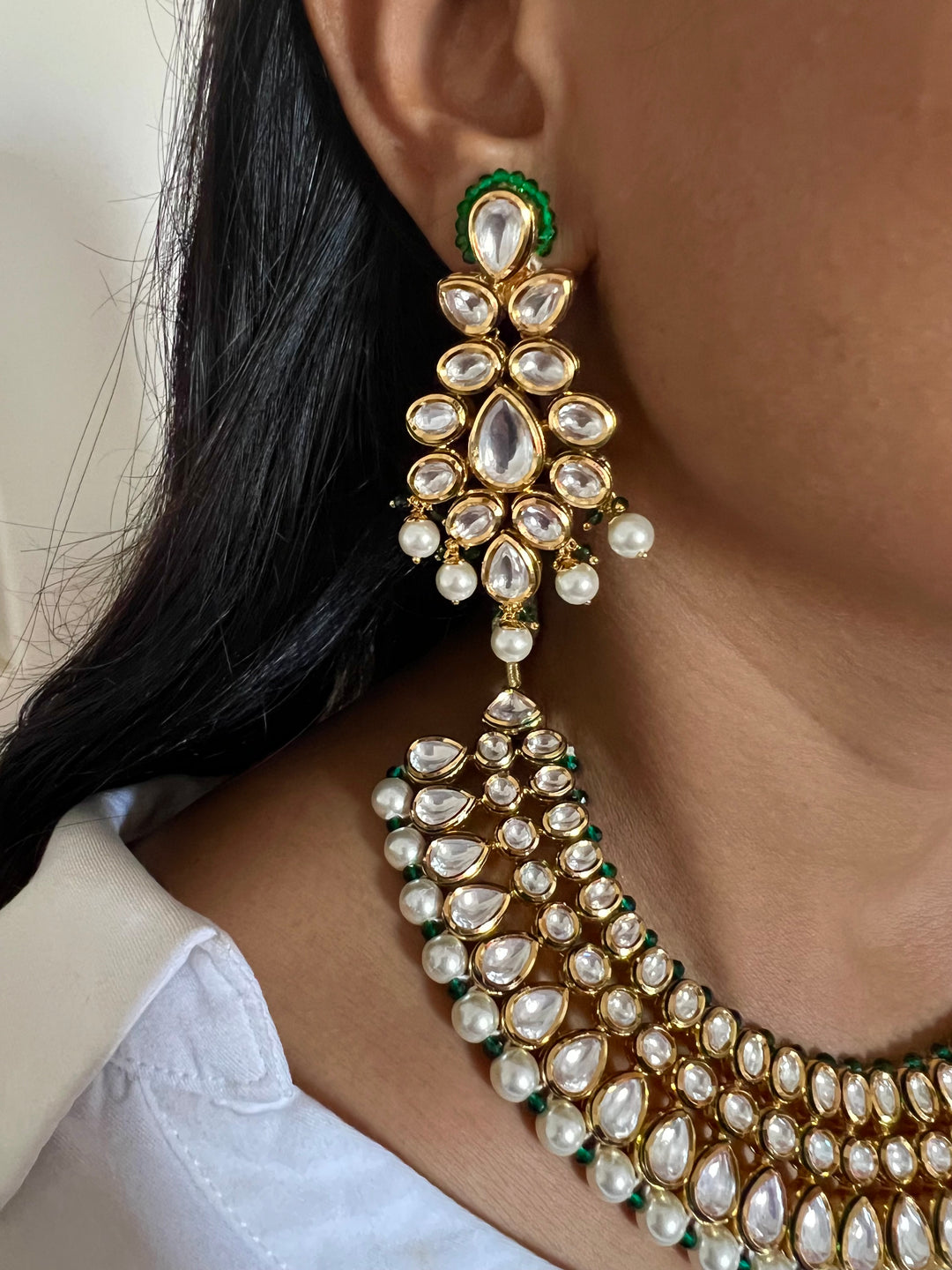 Bikaneri Kundan Necklace with Earrings and Maangtikka
