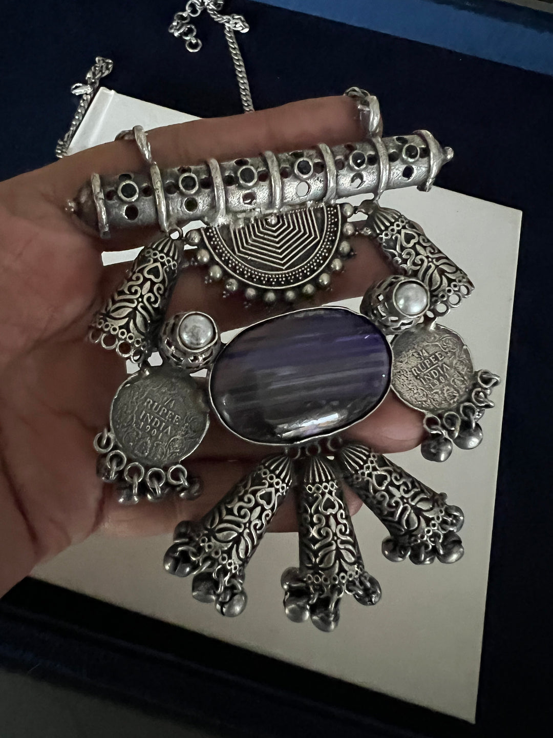 Handmade Antique Brass Stone Necklace - Casual Elegance with a Vintage Twist