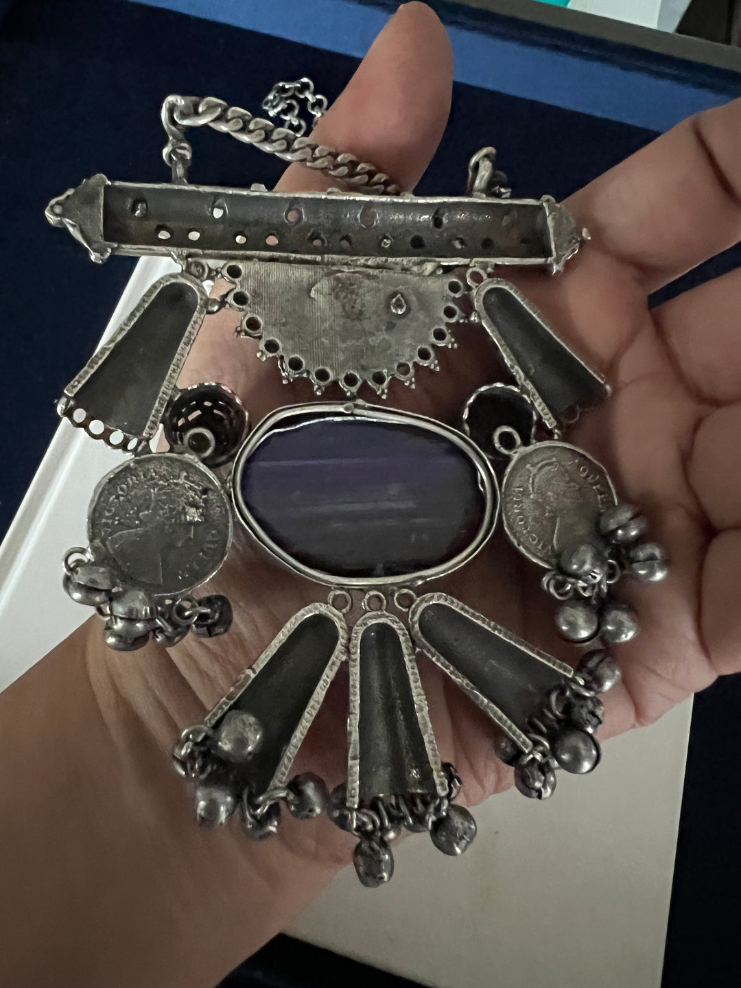 Handmade Antique Brass Stone Necklace - Casual Elegance with a Vintage Twist