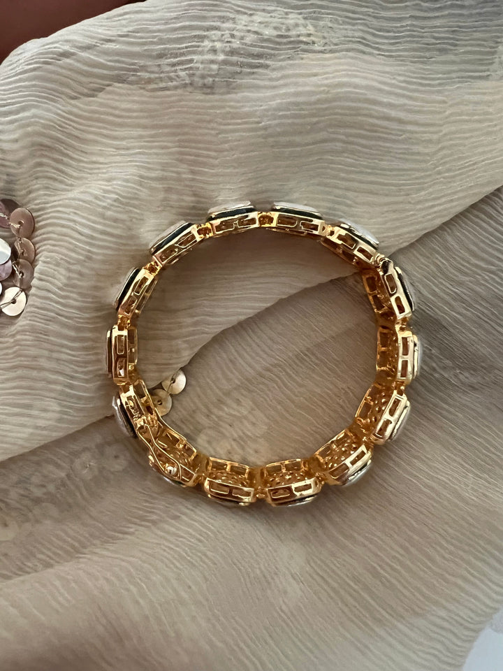 Exclusive Polki Kundan Bangle