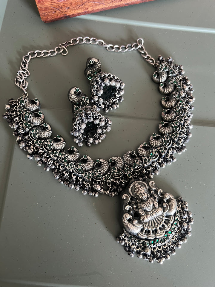 Elegant Collar Necklace Set - Unmatched Quality and Style