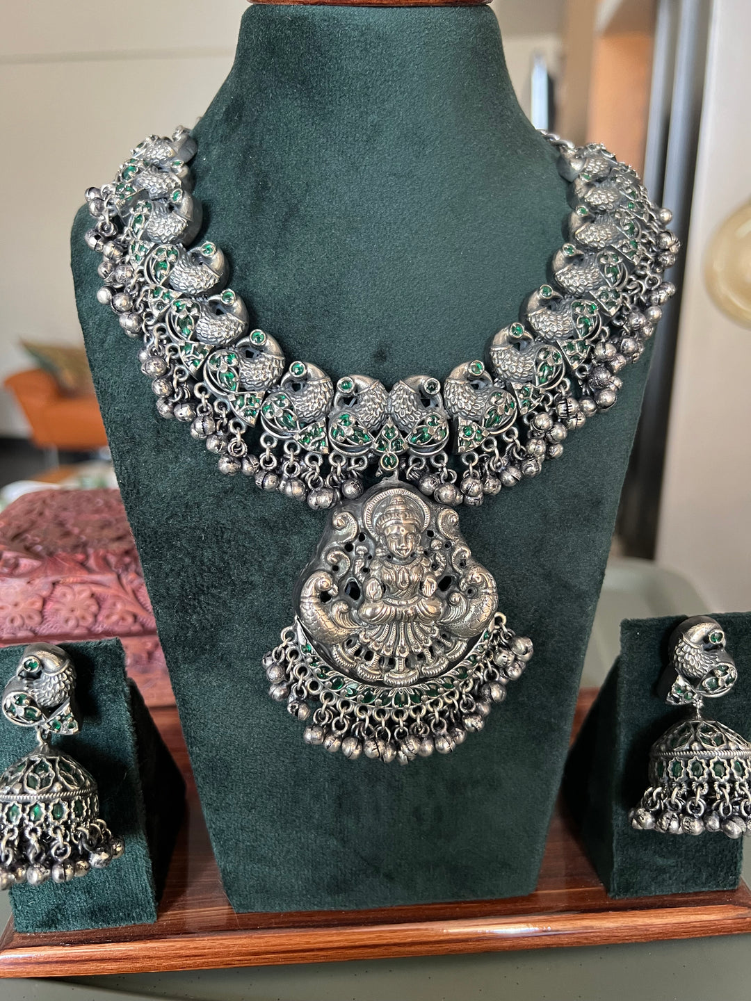 Elegant Collar Necklace Set - Unmatched Quality and Style