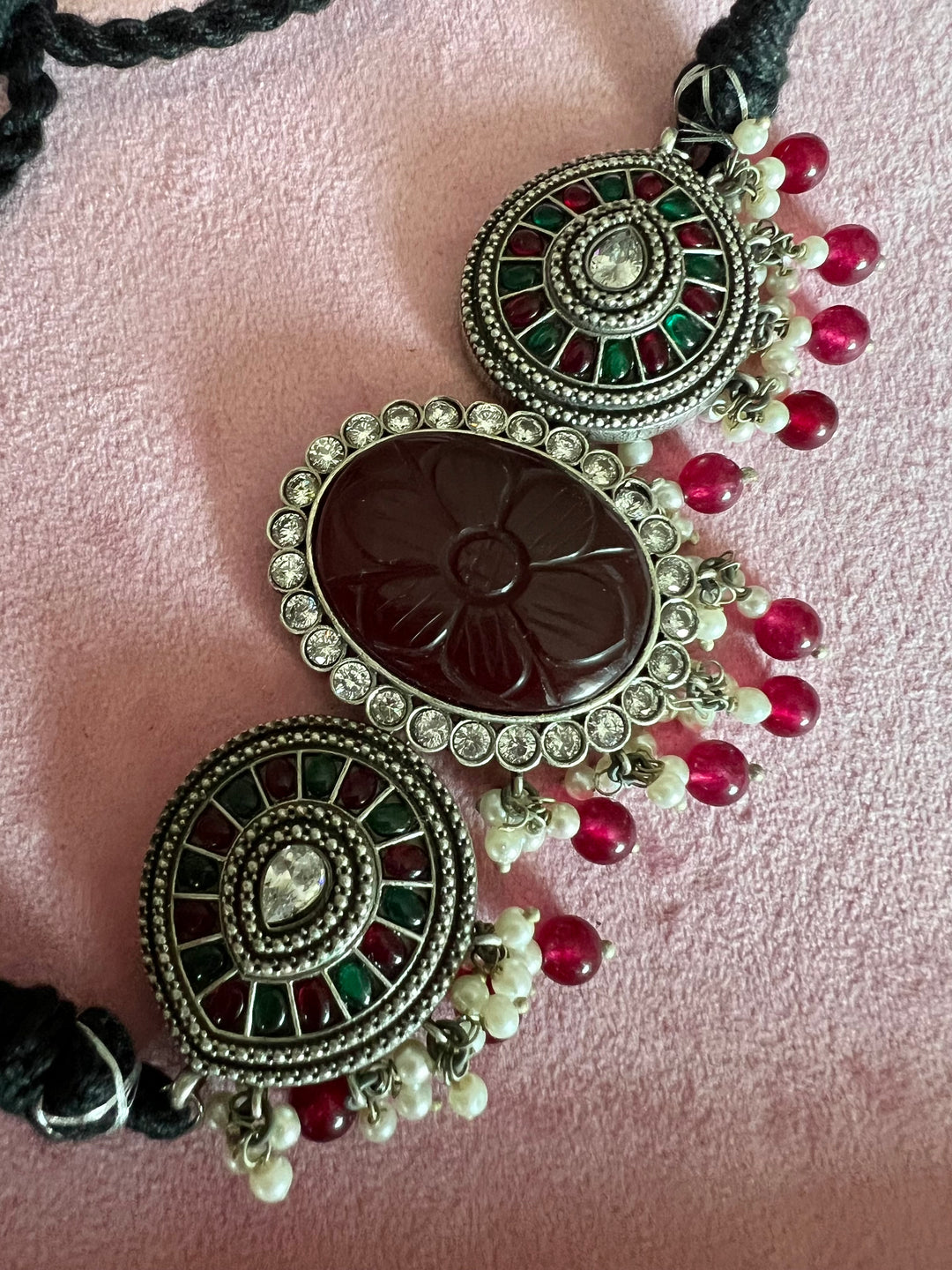 Statement Carved Stone Choker: Exquisite Craftsmanship