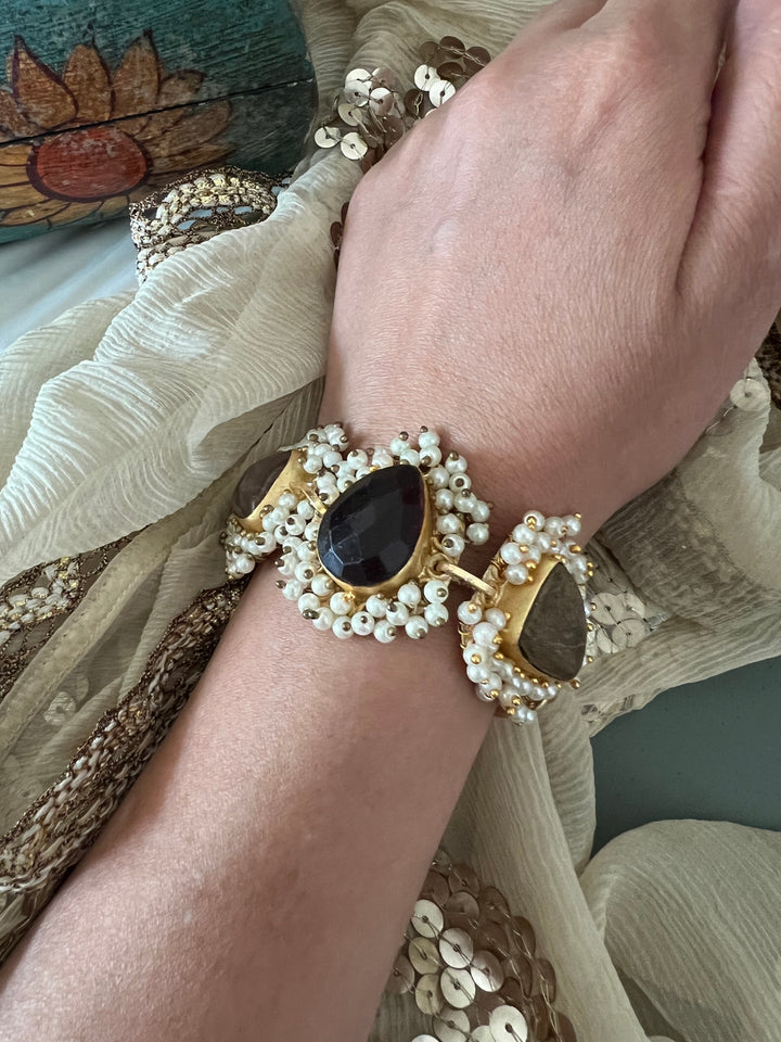 Pearl Clustered Gemstones Bracelet