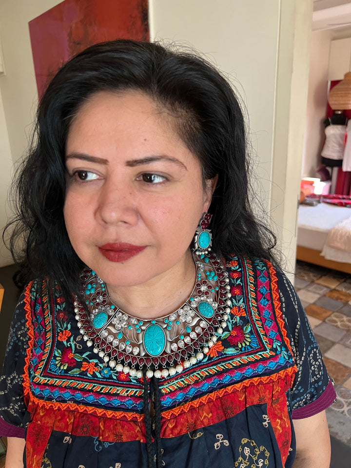 Elegant Necklace with Earrings