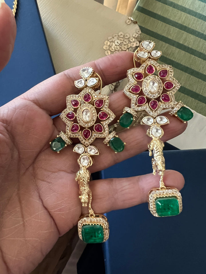 Elegant Hasli Necklace Set - Unmatched Quality and Style