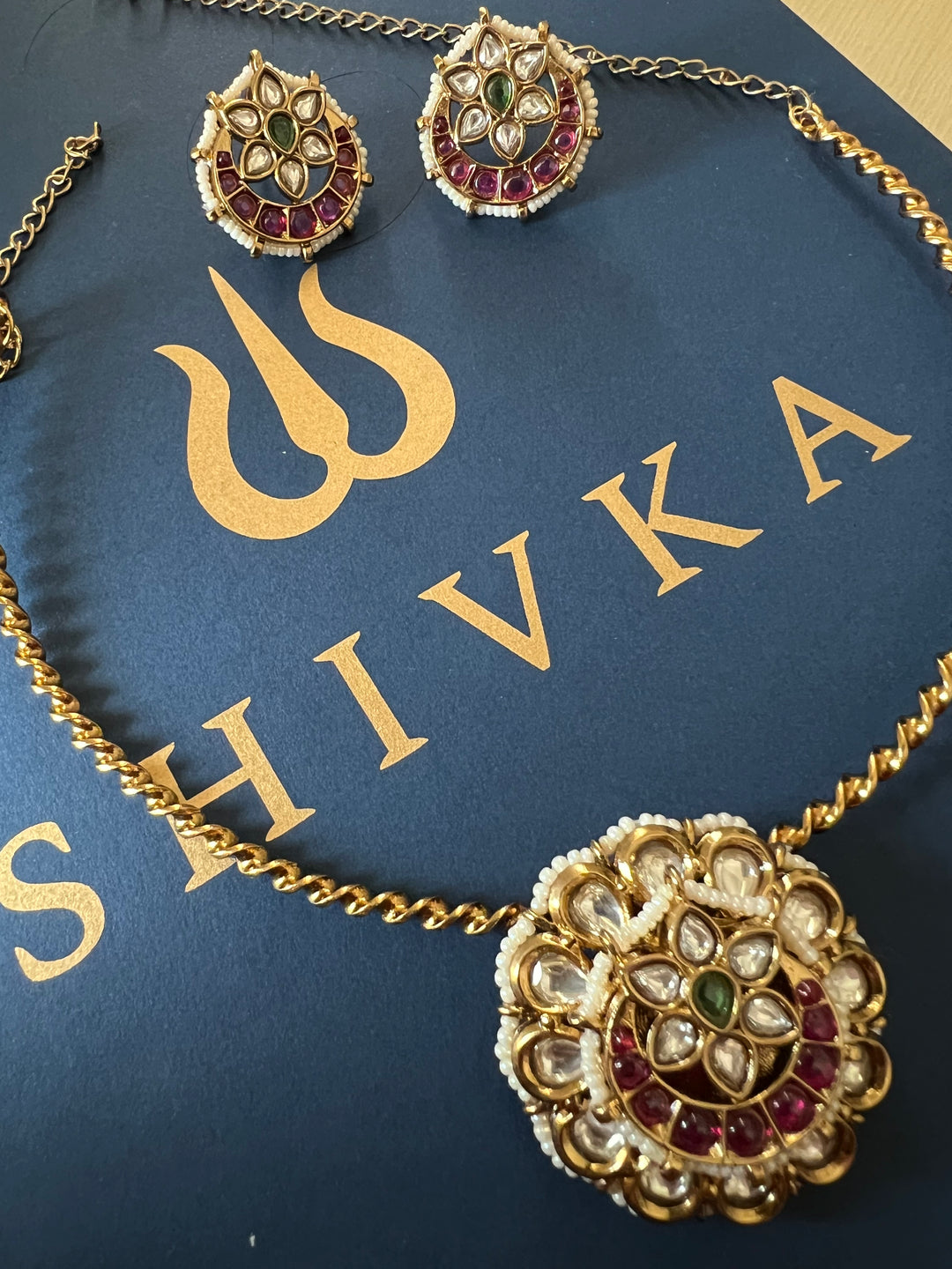 Elegant Hasli Necklace Set - Unmatched Quality and Style