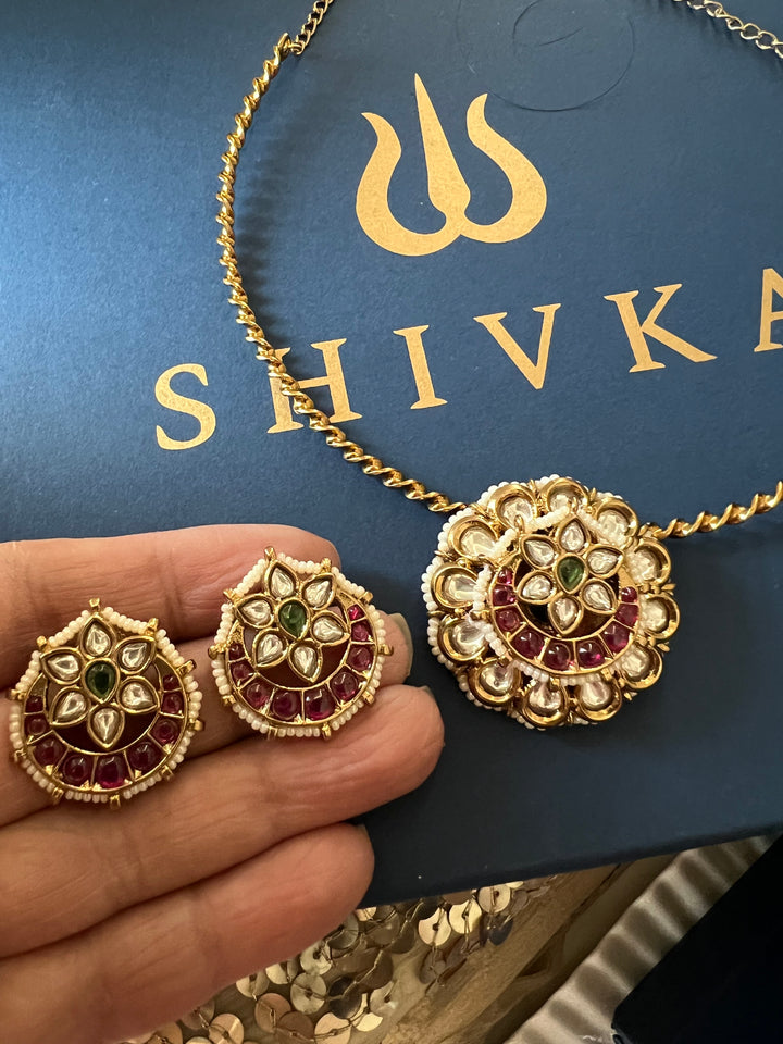 Elegant Hasli Necklace Set - Unmatched Quality and Style