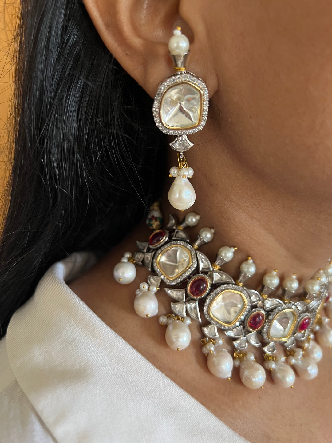 Victorian Stone Choker with Statement Earrings and Maangtikka