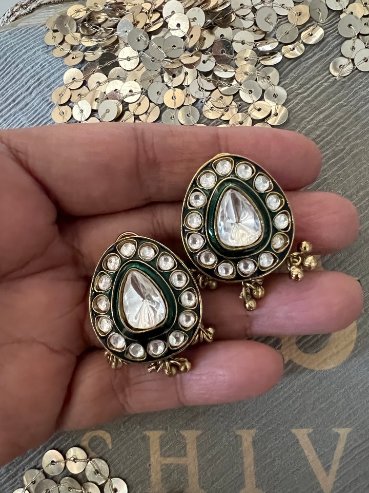 Elegant Hasli Necklace Set - Unmatched Quality and Style