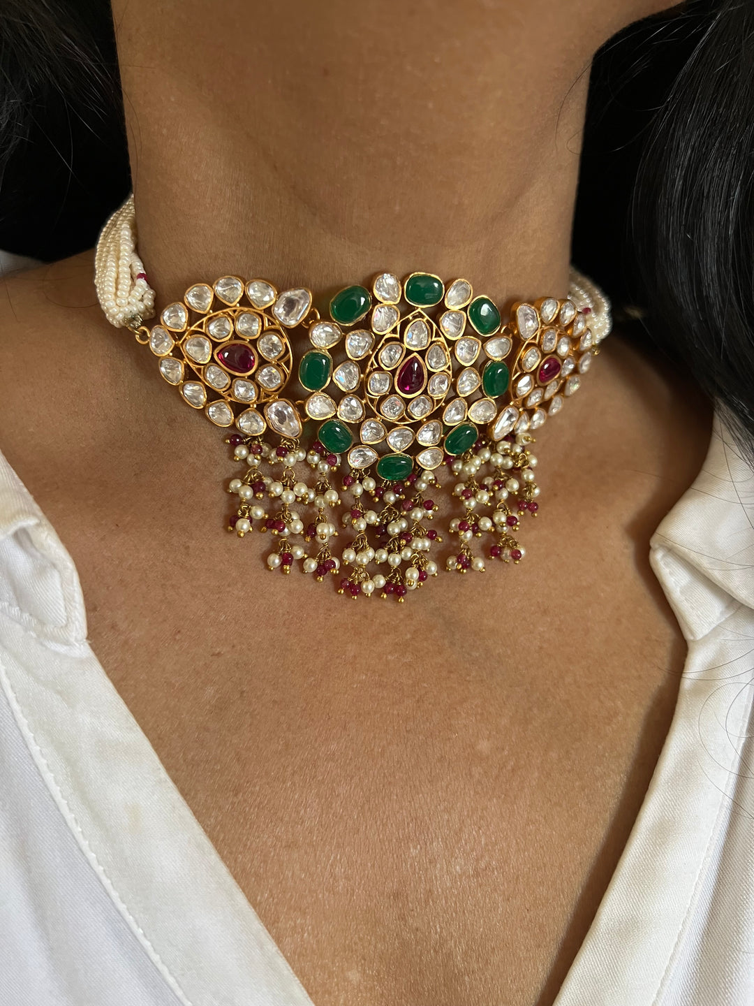 Scintillating Navratna Kundan Choker with Earrings