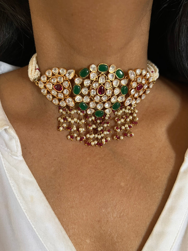 Scintillating Navratna Kundan Choker with Earrings