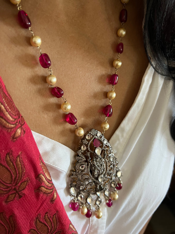 Victorian Pendant Necklace with Jhumka Earrings