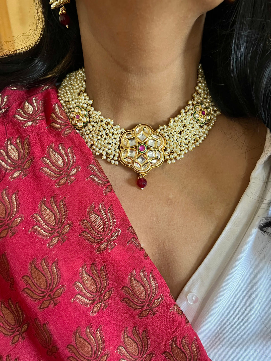 Elegant Kundan Choker Necklace with Earrings